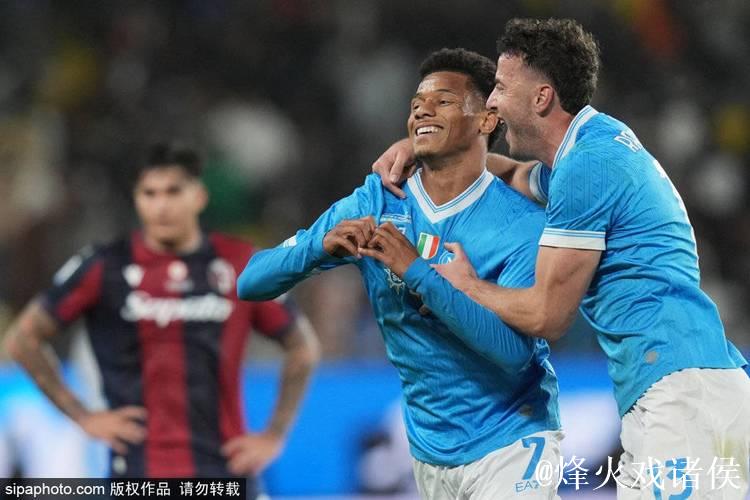 内雷斯双响 那不勒斯2-0获胜 队史第三次问鼎意超杯