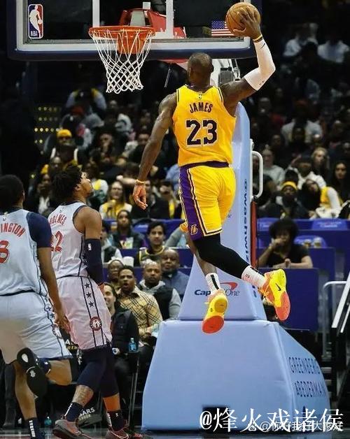 詹姆斯24+11布朗尼添5分 湖人狂胜奇才送对手16连败